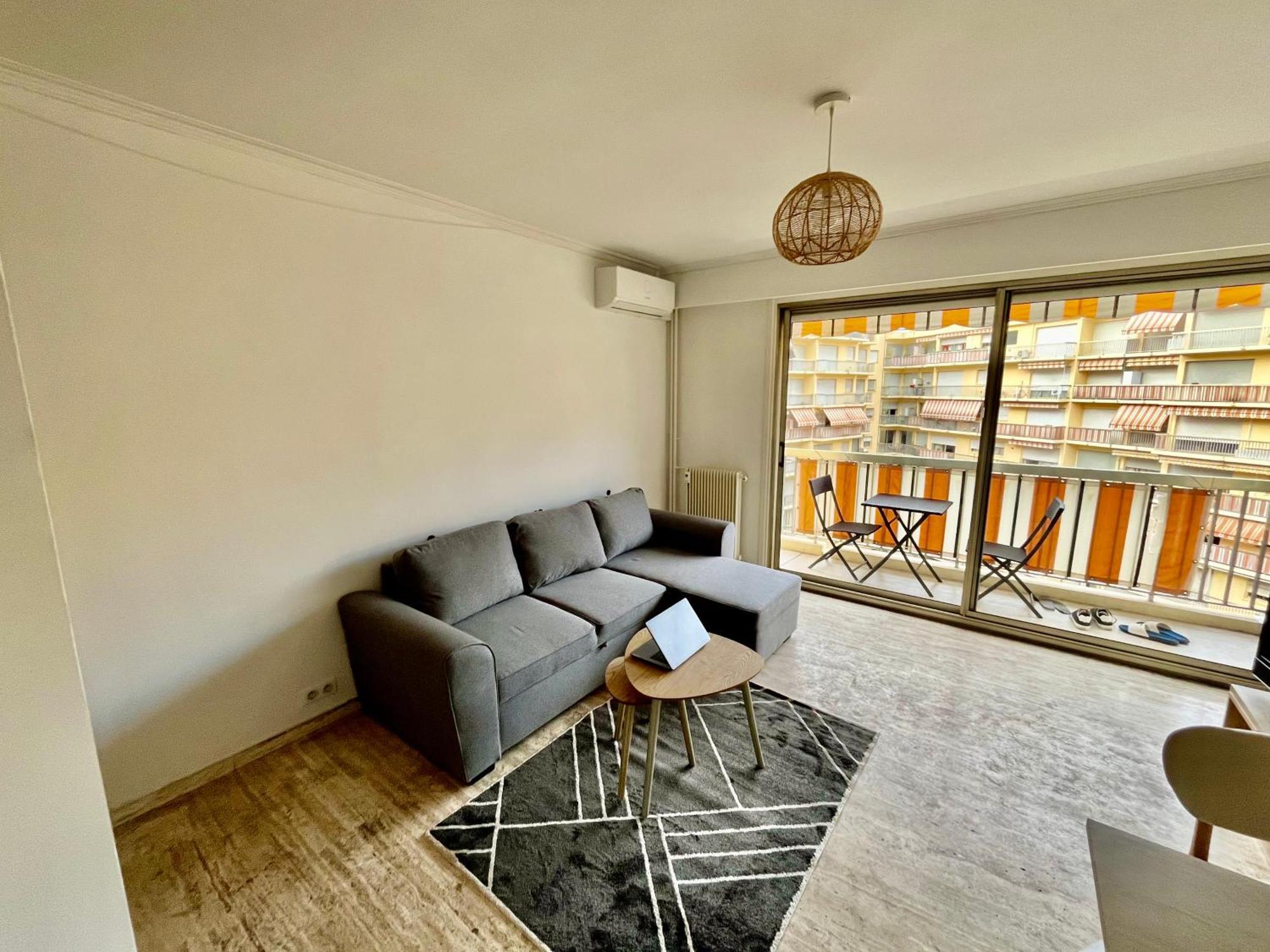 Appartement Le Borrigo Pick Up Airport à Menton Extérieur photo